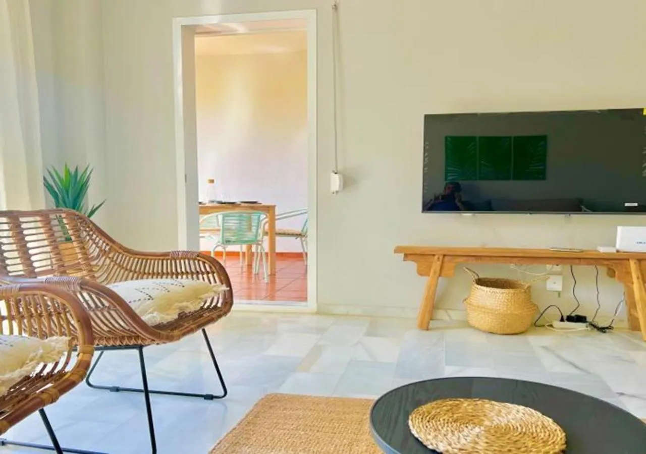 Alambra Del Sol - Coastal Retreat By The Beach Estepona