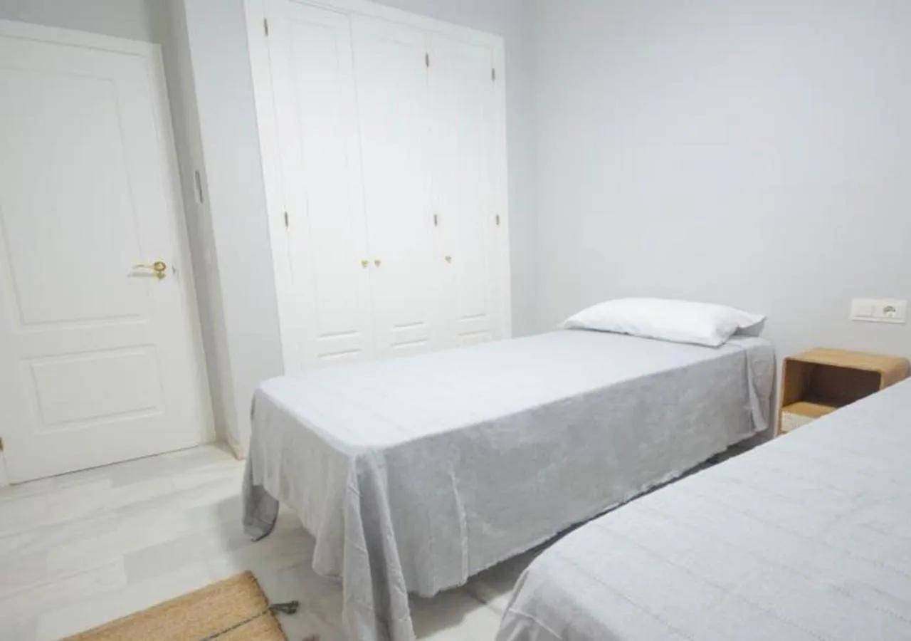 Alambra Del Sol - Coastal Retreat By The Beach Estepona 0*,