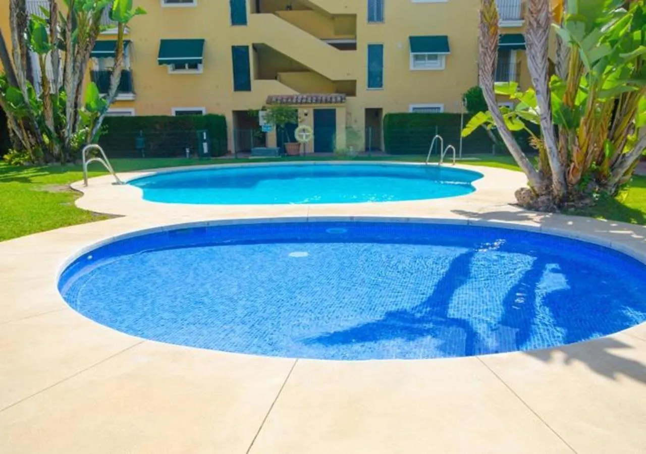 Alambra Del Sol - Coastal Retreat By The Beach Estepona
